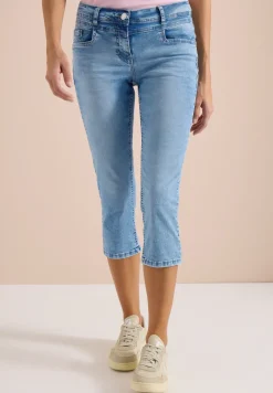 3/4 Slim Leg jeans in casual fit