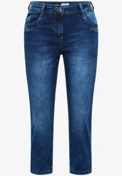 3/4 Slim Leg jeans in casual fit
