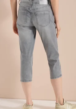 3/4 Slim Leg jeans in casual fit
