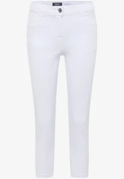 3/4 Slim Leg jeans in Slim Fit