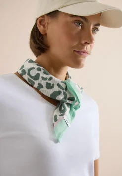 Bandana met textuur en leoprint