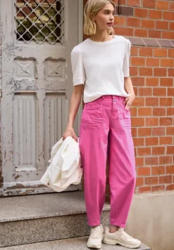 Barrel leg jeans in Loose Fit