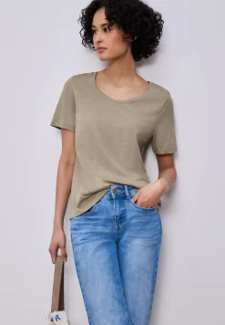 Basic Shirt