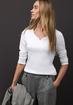 Basic shirt met knoopdetail