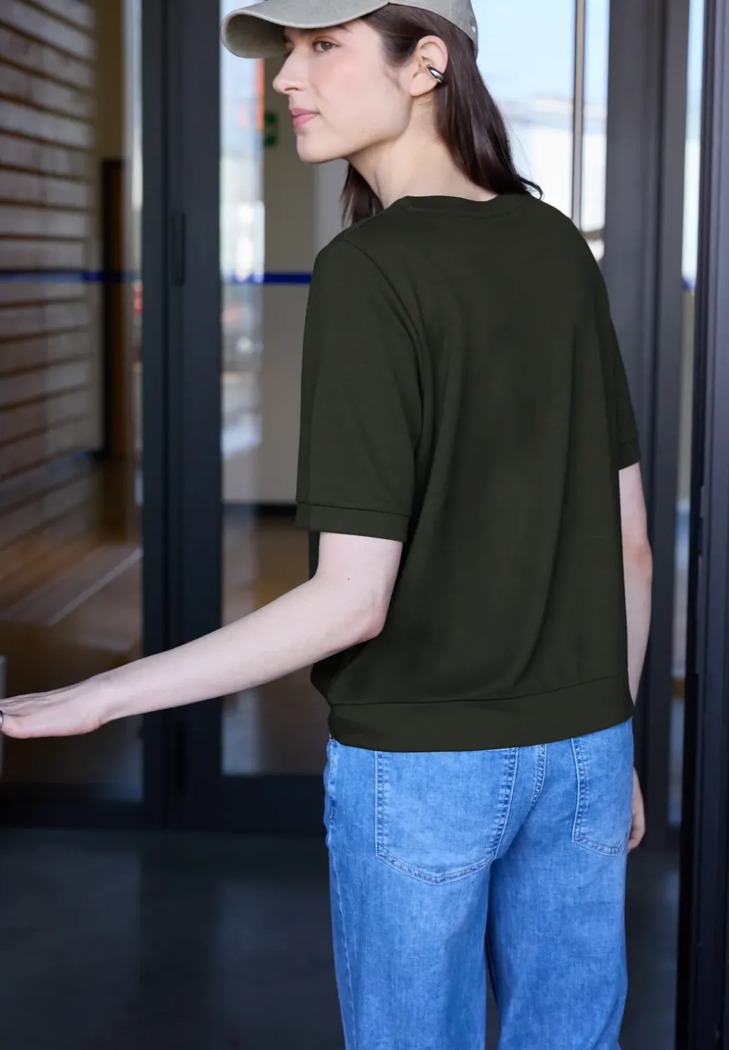 Basic Shirt met korte mouwen en ronde hals
