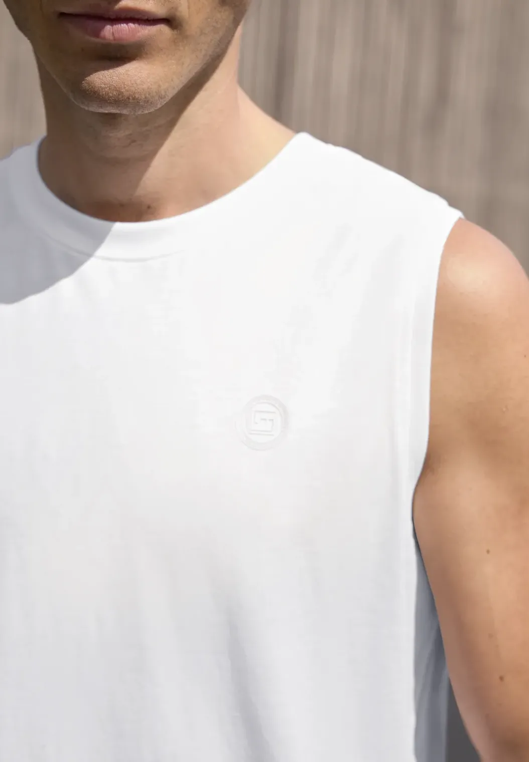 Basic tanktop met ronde hals