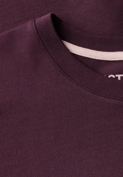 Basic T-shirt in effen kleur