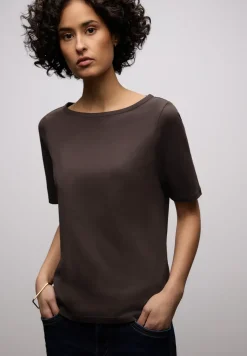 Basic Shirt