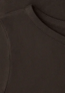 Basic Shirt