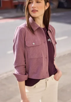 Basic Shirt met gedetailleerde print