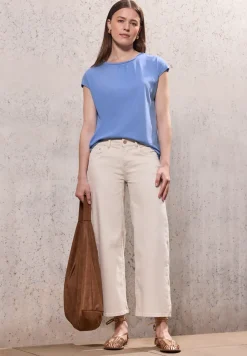 Basic shirt met rimpels