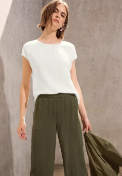Basic shirt met rimpels