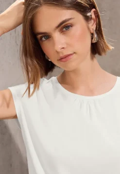 Basic shirt met rimpels