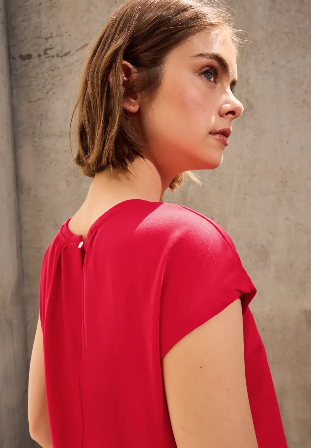 Basic shirt met rimpels