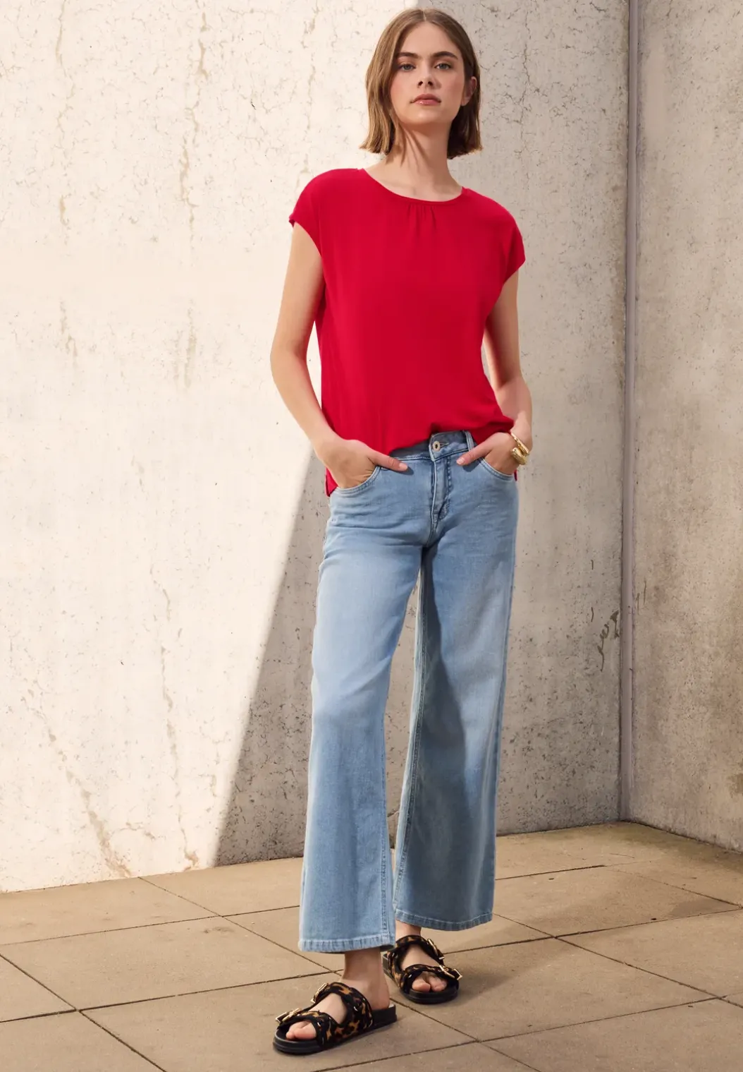 Basic shirt met rimpels