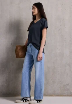 Basic shirt met V-hals