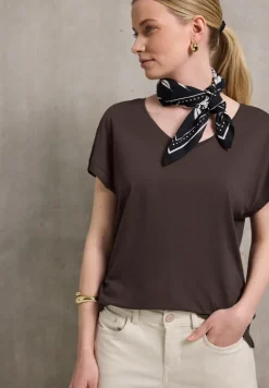 Basic shirt met V-hals