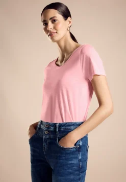 Basic T-shirt