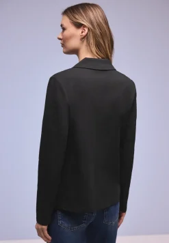 Basis blazer