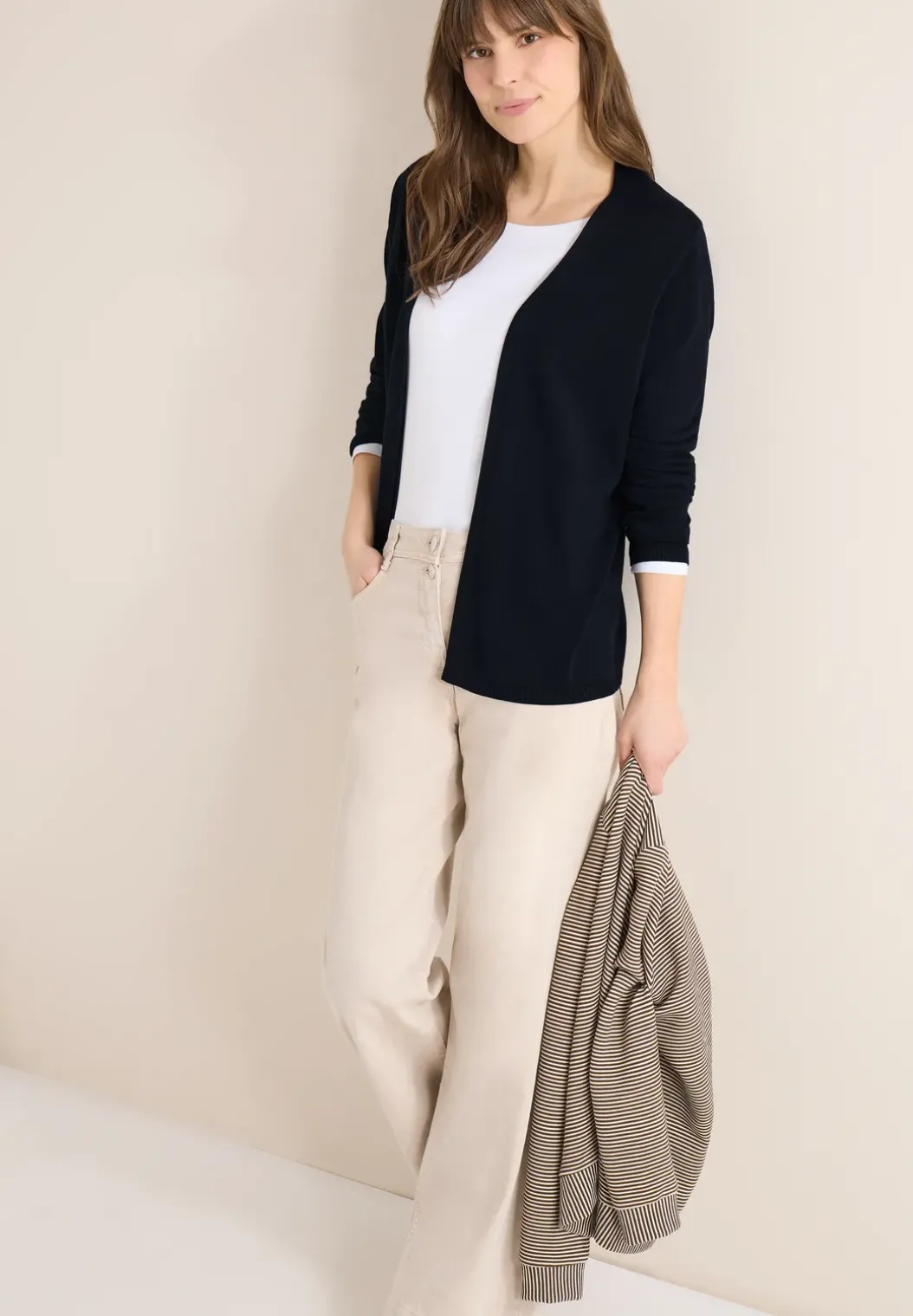 Basis vest