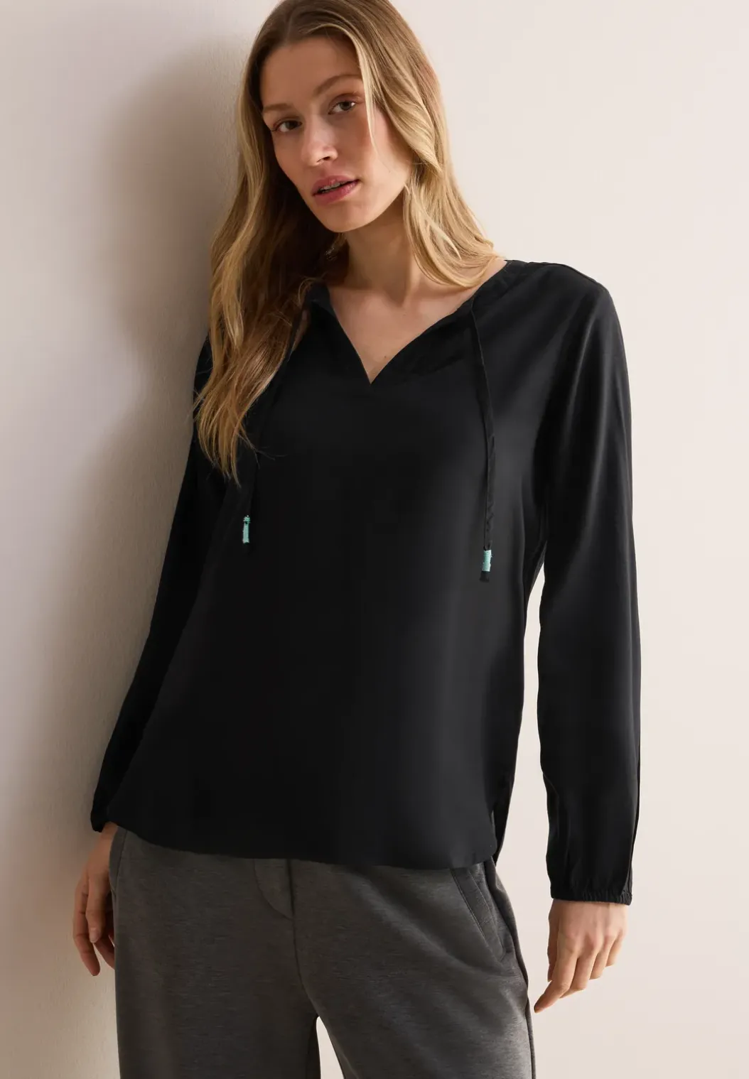 Blouse in effen kleur