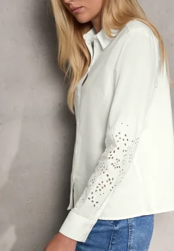Blouse met geborduurde mouwen