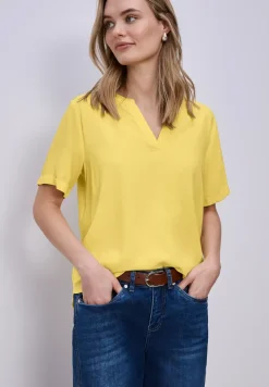 Blouse met gespleten hals en omslag