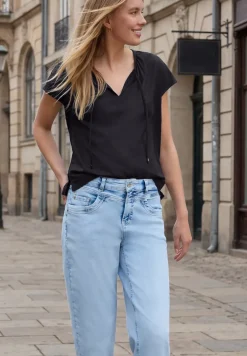 Blouse met hangende schouder en linten