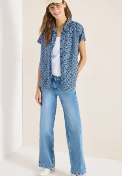 Blouse met korte mouwen en knoopsluiting