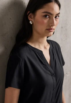 Blouse met korte mouwen in effen kleur