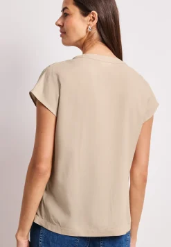 Blouse met losse schouders en gespleten hals
