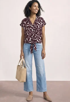 Blouse met overhangende schouders en bowlingkraag
