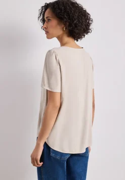 Blouse met ronde hals en korte pofmouwen