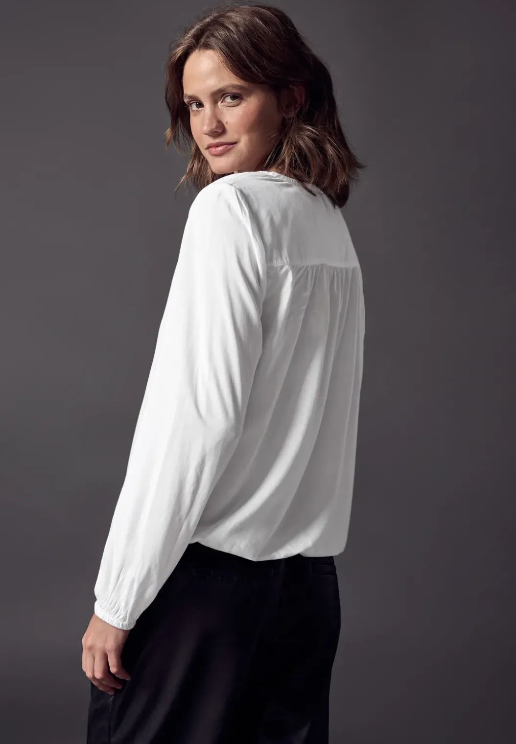 Blouse met smokdetail