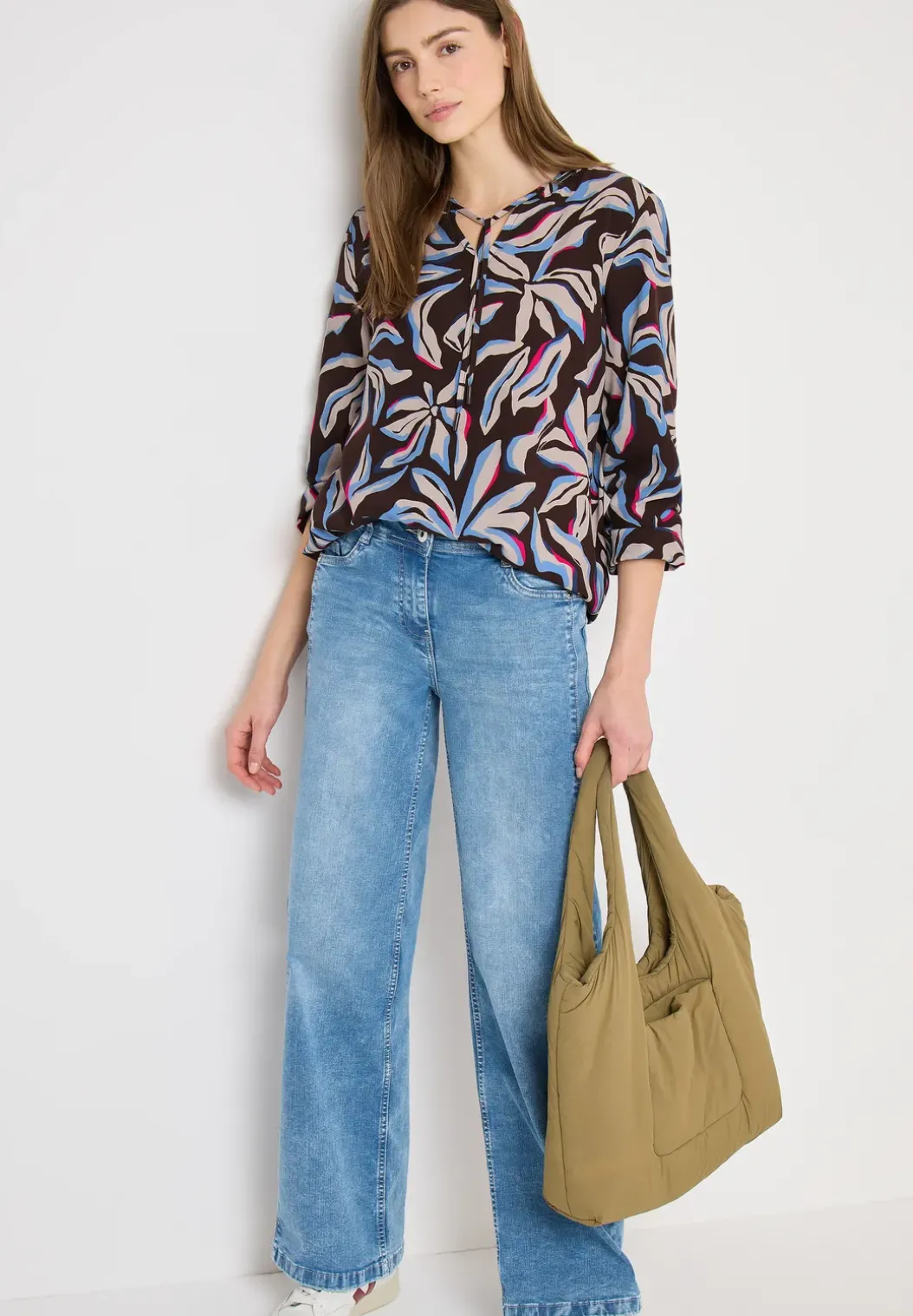 Blouse met touwtjes