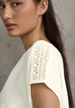 Blouse shirt met kant