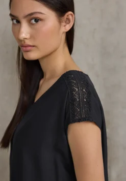 Blouse shirt met kant