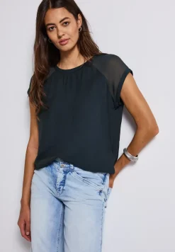 Blouse shirt met mesh detail