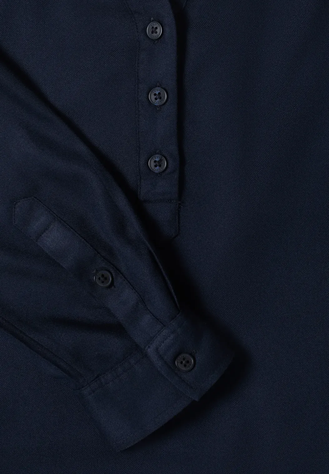 Blouse met tape details