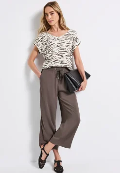Blouse met uitsnijding aan de achterkant