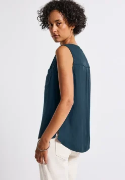 Blousetop met borstzakken