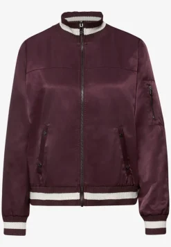 Blouson met college details