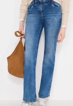 Bootcut jeans