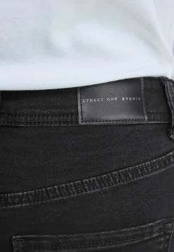 Bootcut jeans
