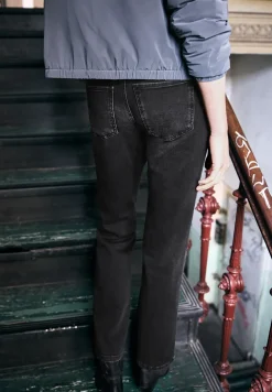 Bootcut jeans