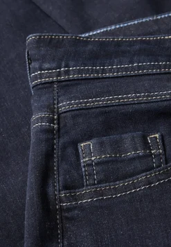 Bootcut jeans