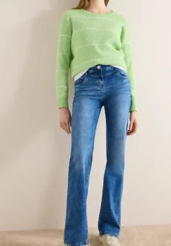 Bootcut jeans