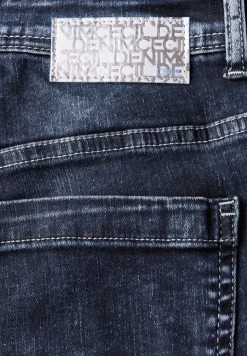 Bootcut jeans