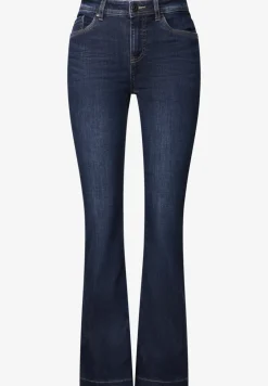 Bootcut jeans