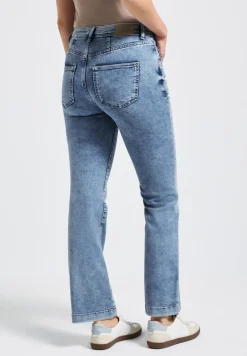 Bootcut jeans
